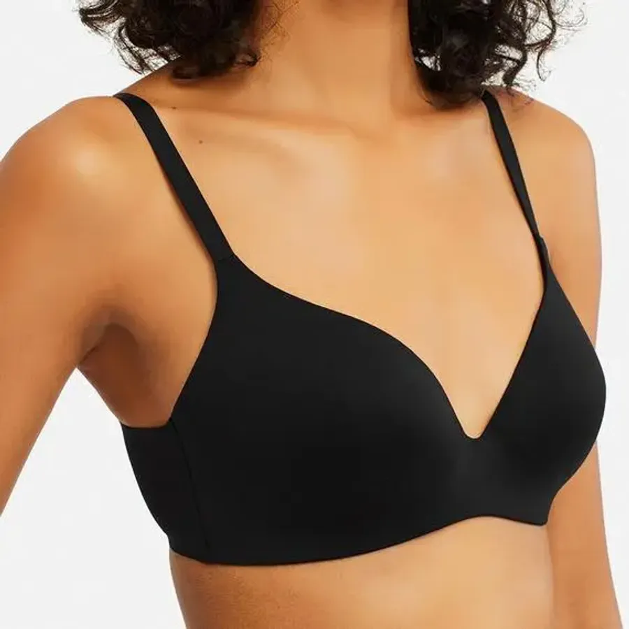Áo ngực Uniqlo Wireless Bra Beauty Light không viền, không gọng, #Black -  size XL
