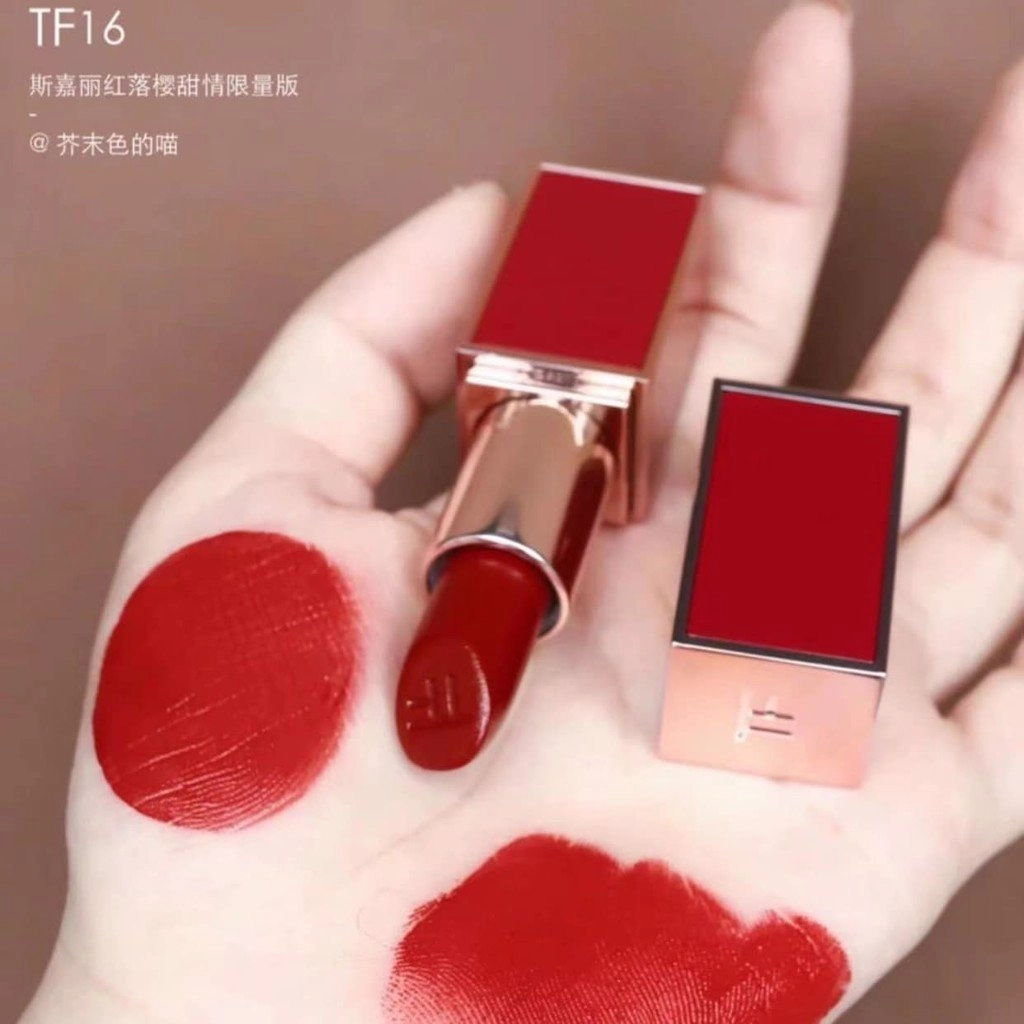 Son Tom Ford Lip Color dòng son thượng hạng đỏ thuần sang trọng, #16 Scarlet  Rouge